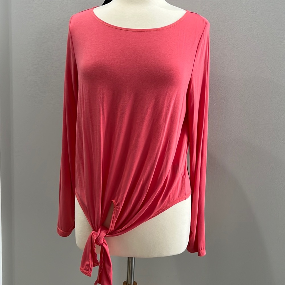Max Edition Coral Tie Front Top Blouse NWT